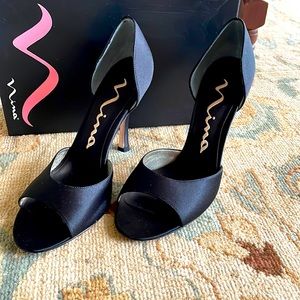 Nina Black brushed satin 4” open toe heels 8.5M